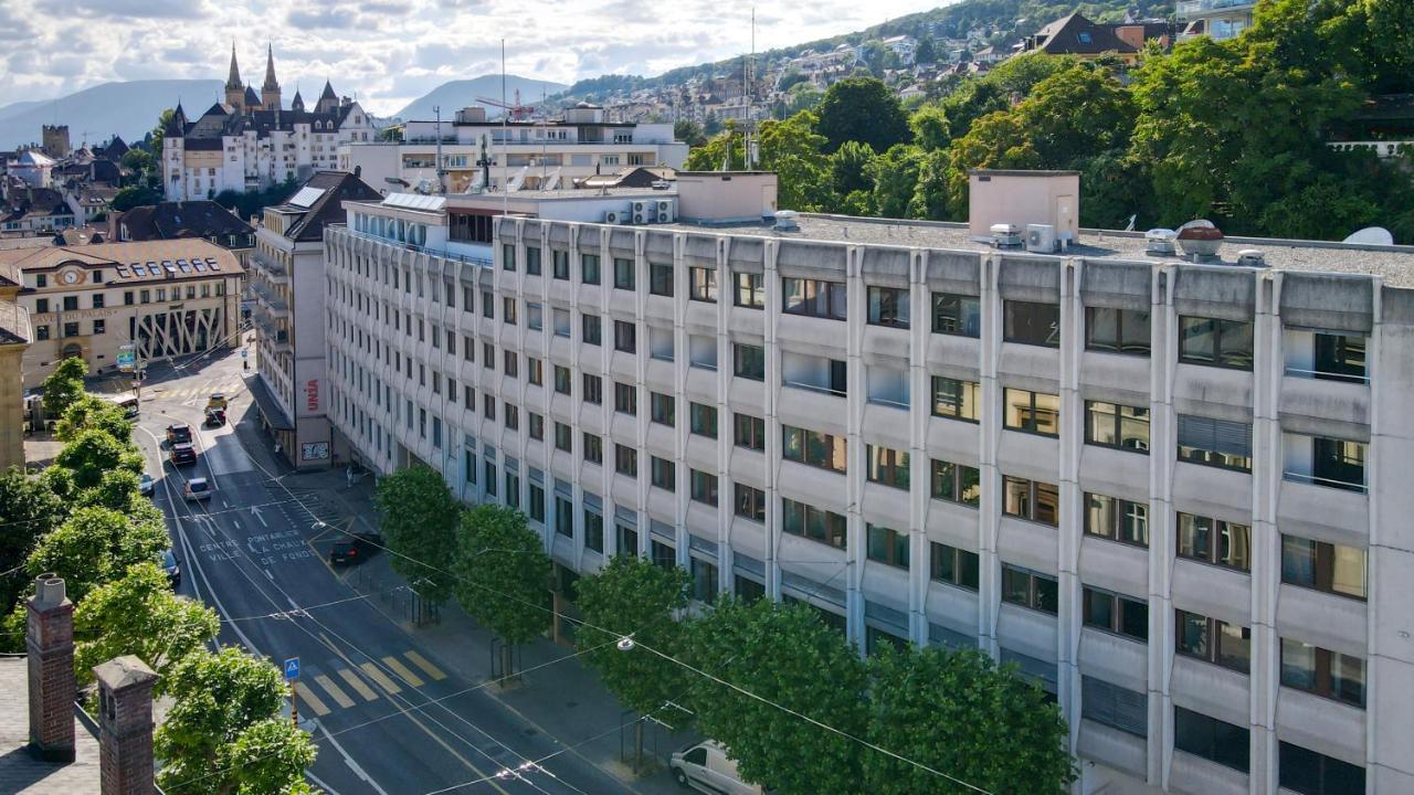 Neuchatel City Hotel Екстериор снимка