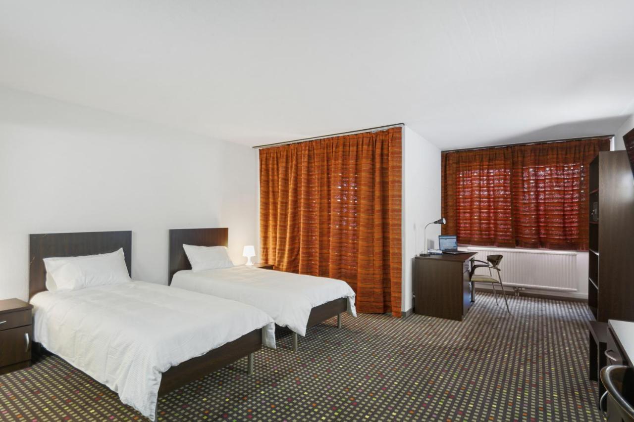 Neuchatel City Hotel Екстериор снимка