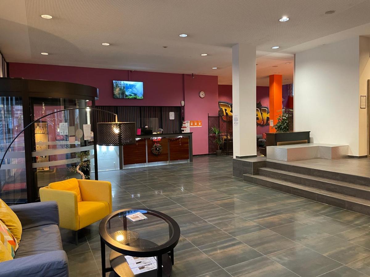 Neuchatel City Hotel Екстериор снимка